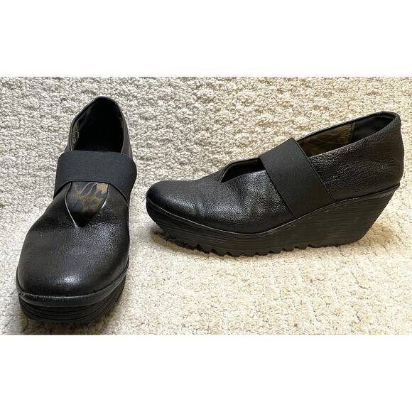 FLY London Black Leather Yale Shoes 41 US 10 Mary Janes Wedge - Picture 2 of 10